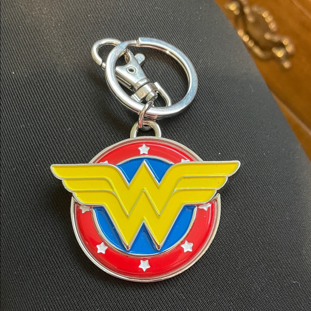 DC Comics Wonder Woman Red and Yellow Key Holder
